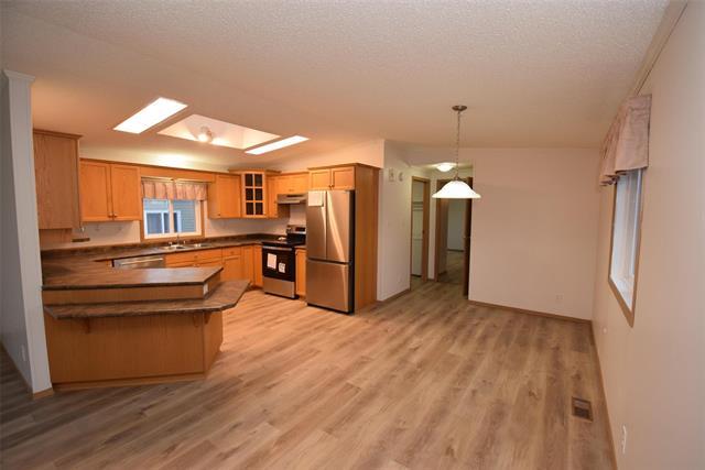 56 Sandale Dr, Winnipeg, MB