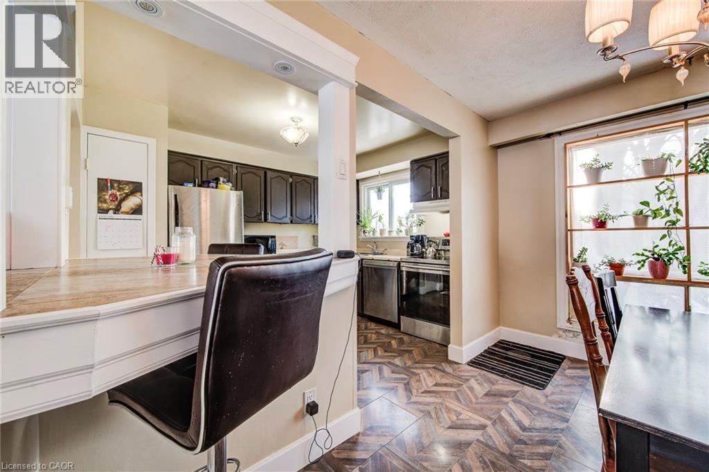 71 Shadeland Crescent, Kitchener, ON - Indoor