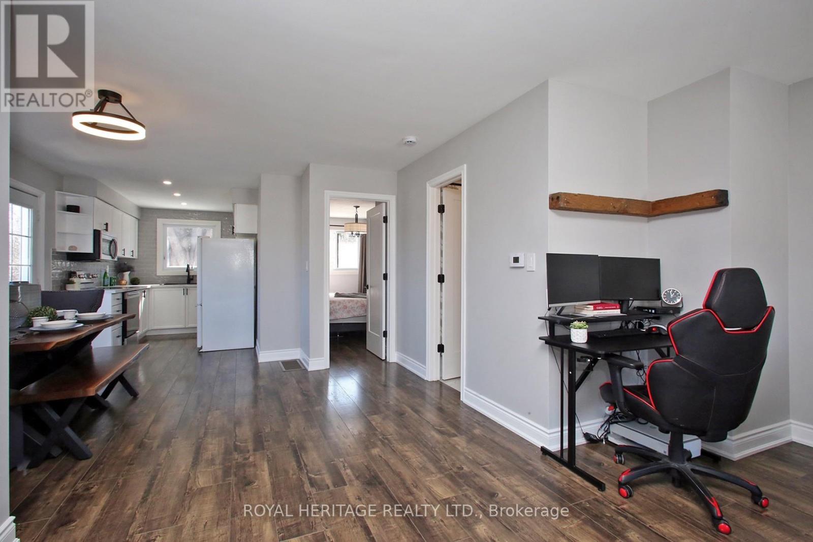 Dining Room - Office Nook - 641 Deauville Court, Oshawa, ON - Indoor