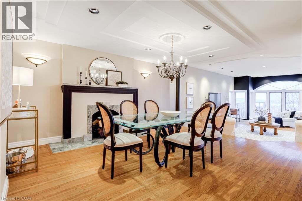91 Mountain Park Avenue, Hamilton, ON - Indoor Photo Showing Other Room
