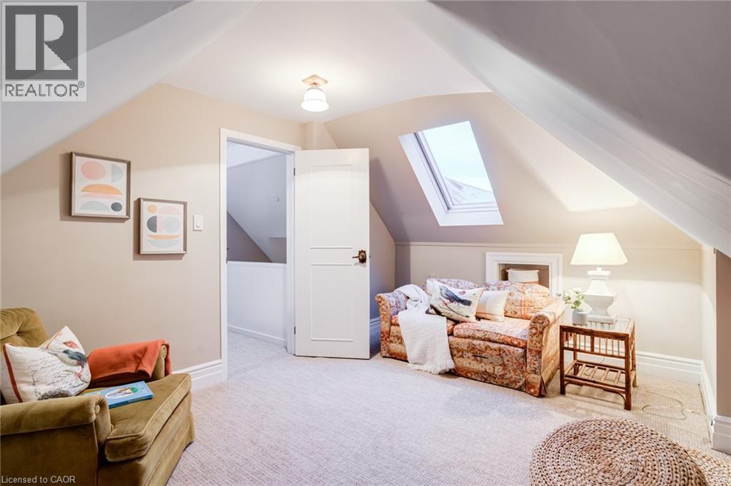 91 Mountain Park Avenue, Hamilton, ON - Indoor