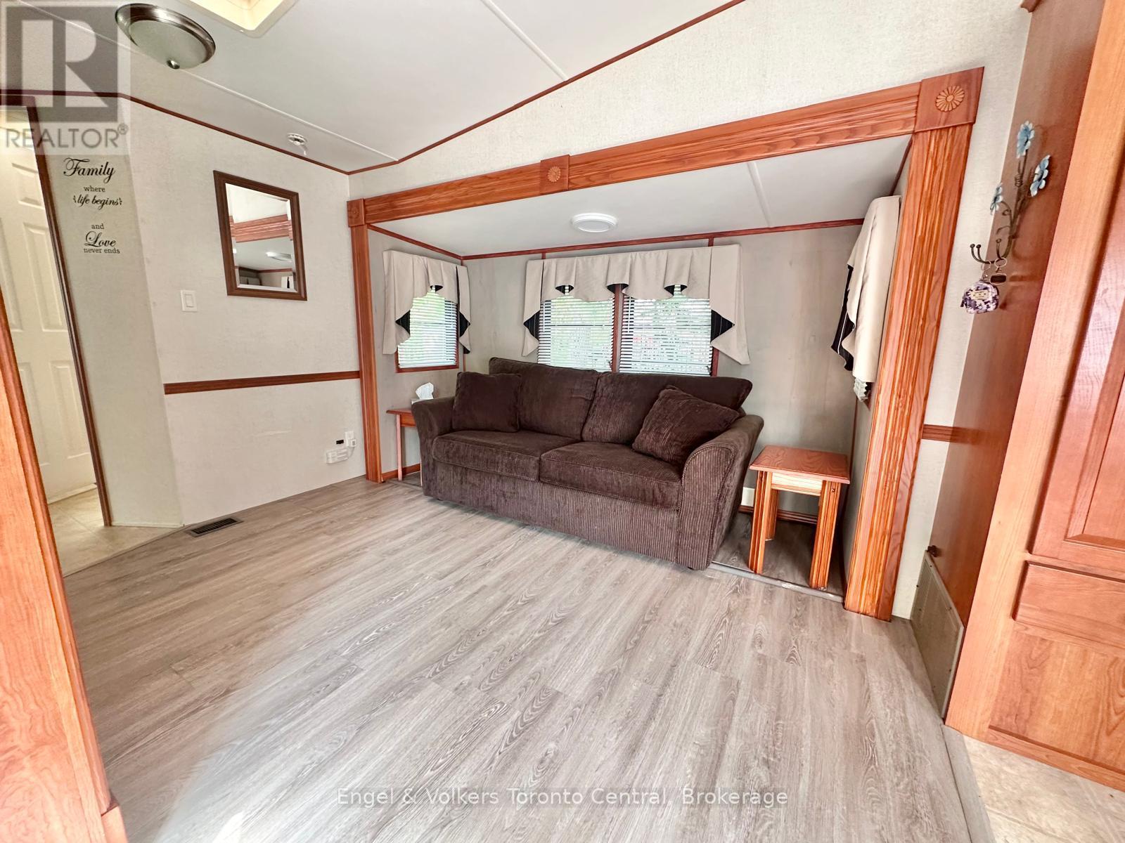 T 5 - 7489 Sideroad 5 E, Wellington North, ON