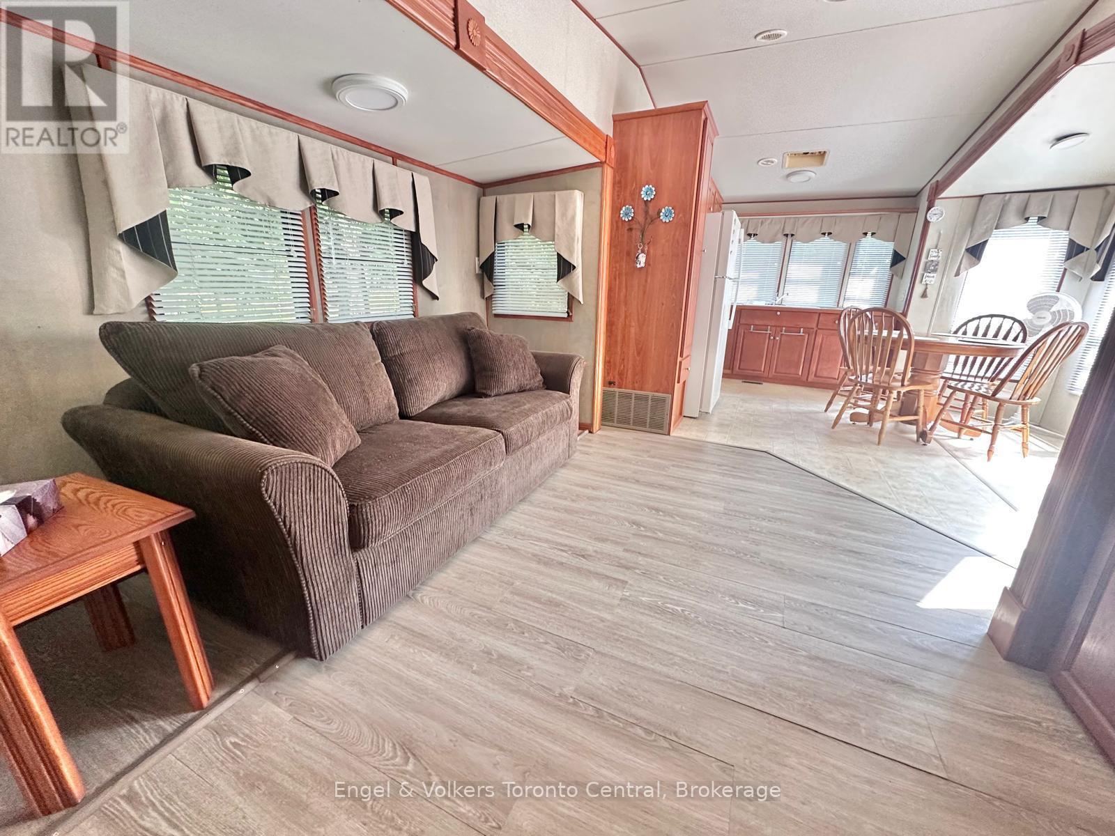 T 5 - 7489 Sideroad 5 E, Wellington North, ON