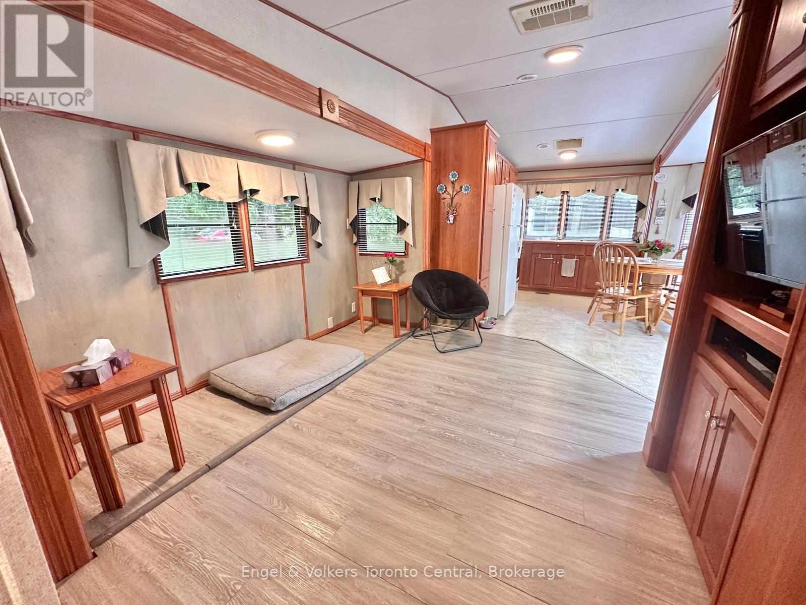 T 5 - 7489 Sideroad 5 E, Wellington North, ON