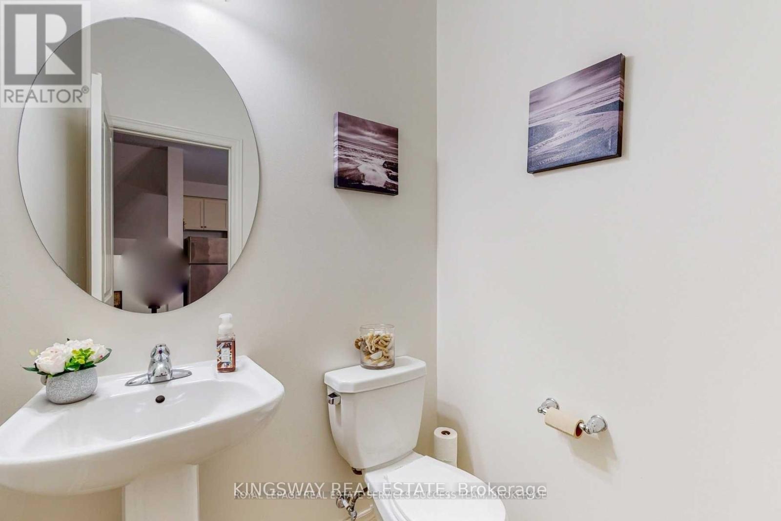 14 Mcdevitt Lane, Caledon, ON - Indoor Photo Showing Bathroom