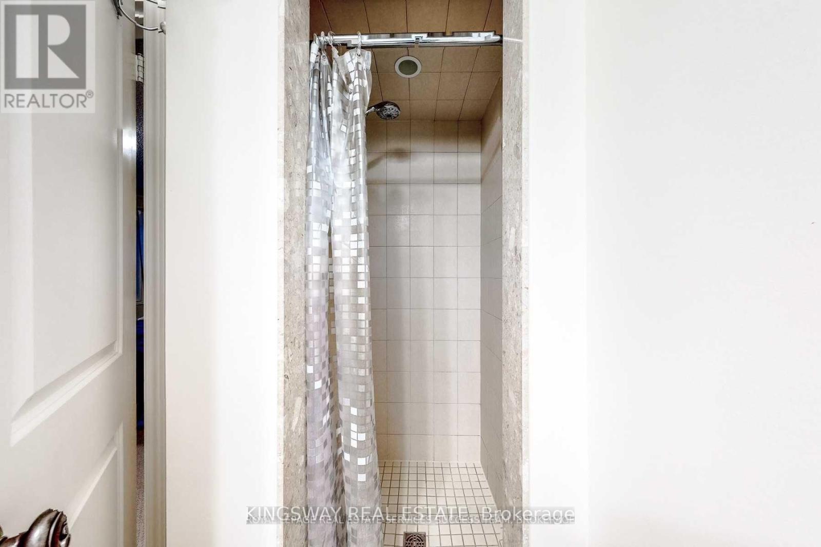 14 Mcdevitt Lane, Caledon, ON - Indoor