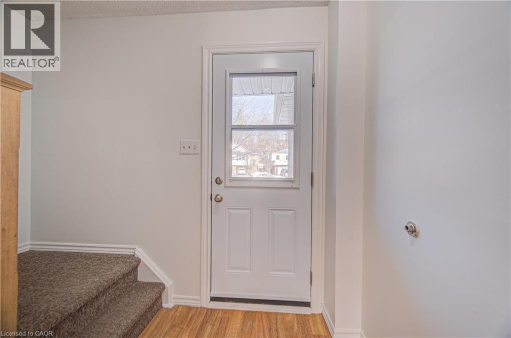 277 Pioneer Drive, Kitchener, ON - Indoor Photo Showing Other Room