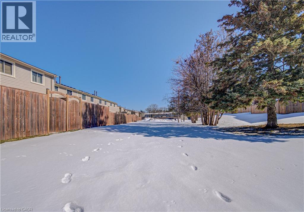 277 Pioneer Drive, Kitchener, ON - Outdoor
