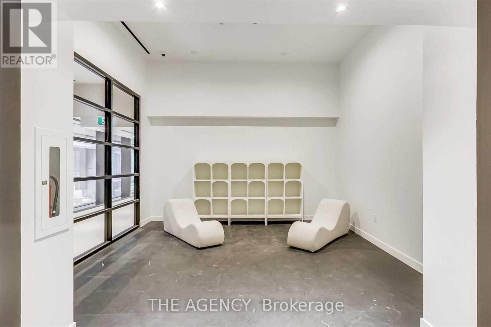 4506 - 39 Roehampton Avenue, Toronto, ON - Indoor Photo Showing Other Room