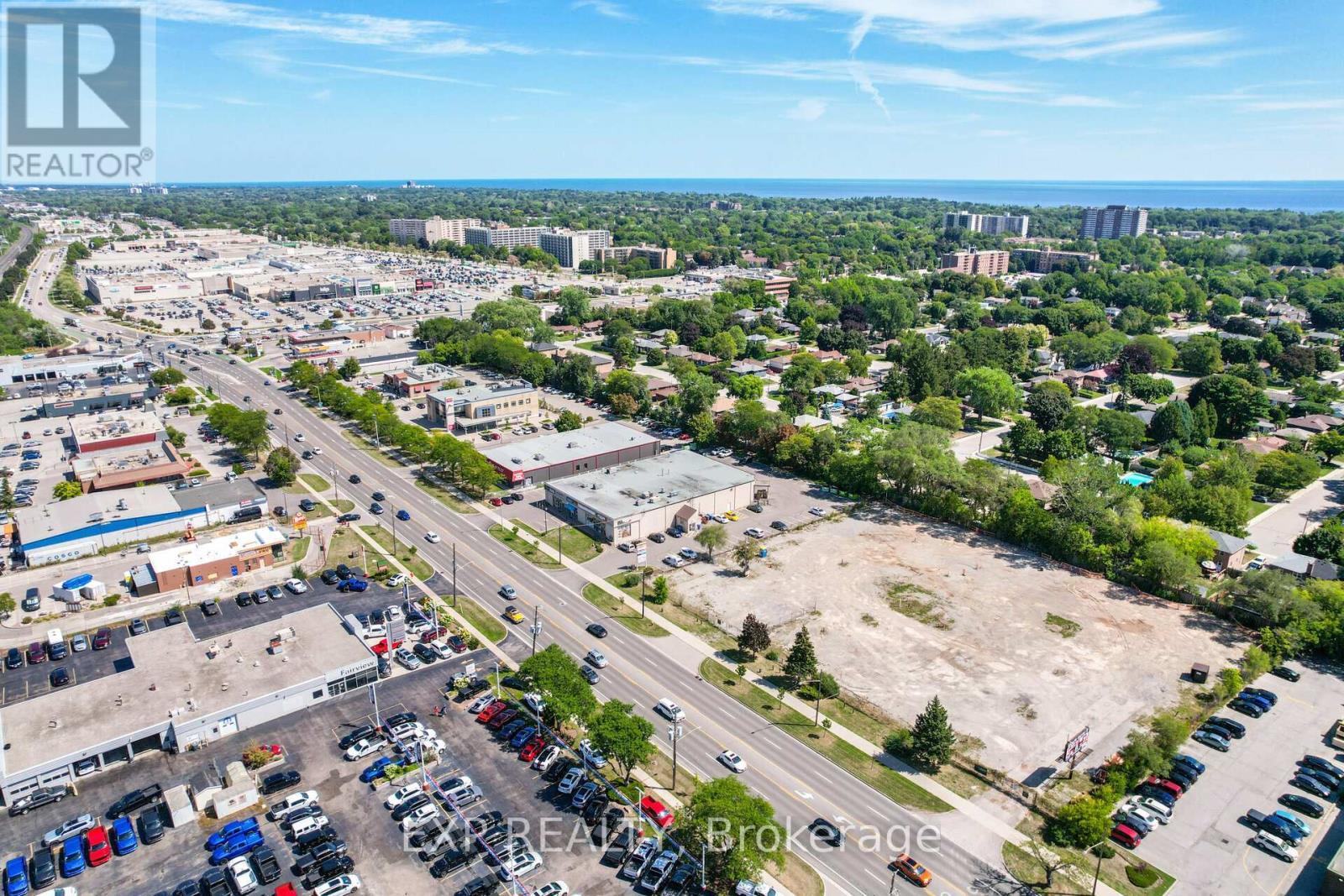 2362 Fairview Street, Burlington, ON