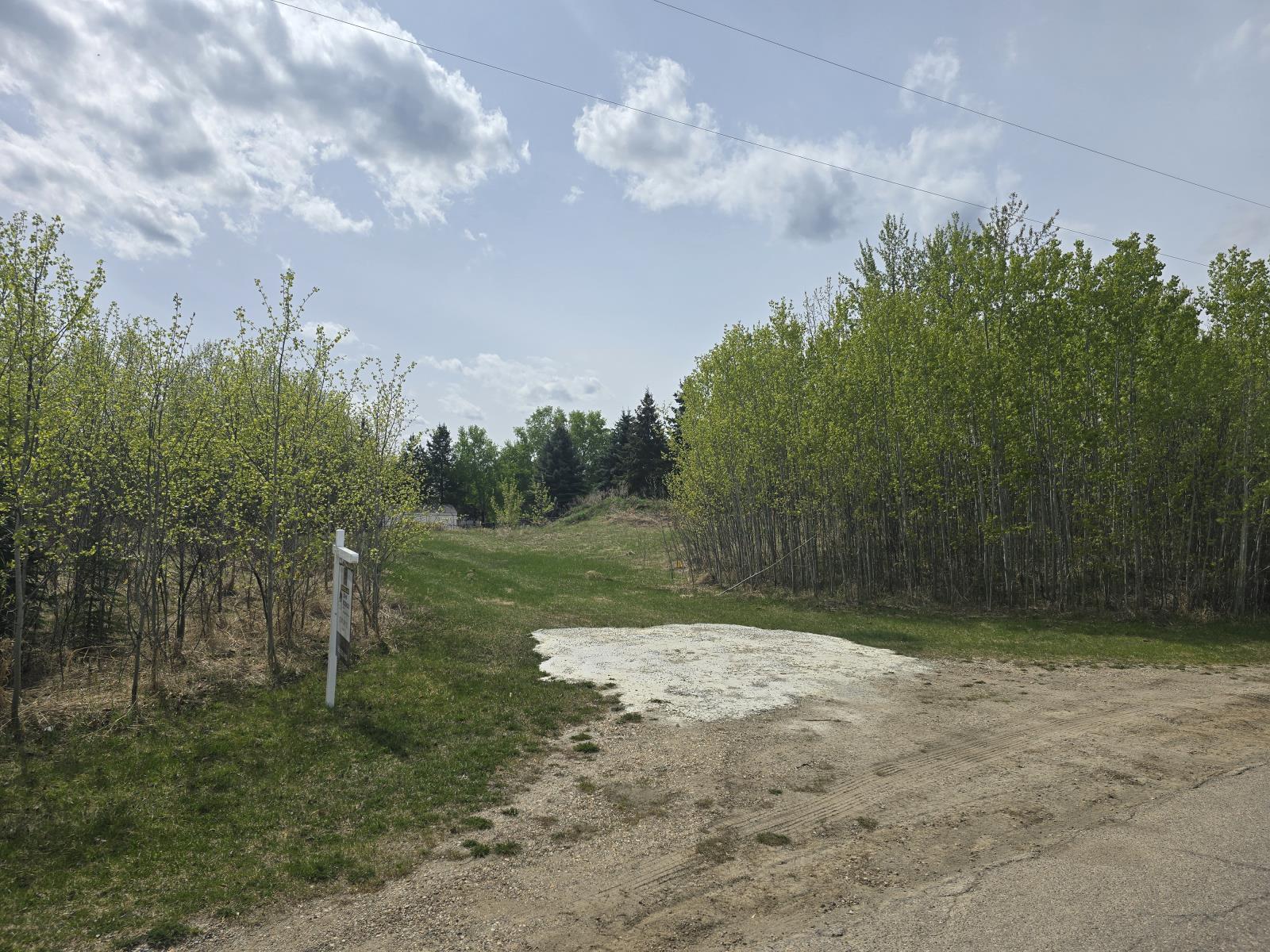 488 Lakeside Drive, Spring Lake, AB