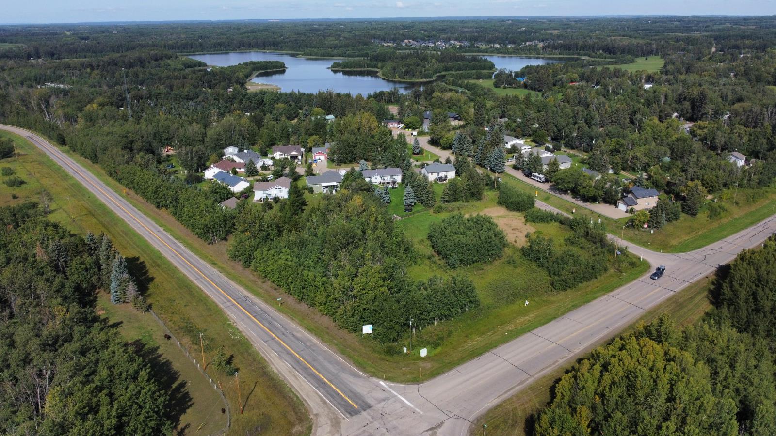 488 Lakeside Drive, Spring Lake, AB