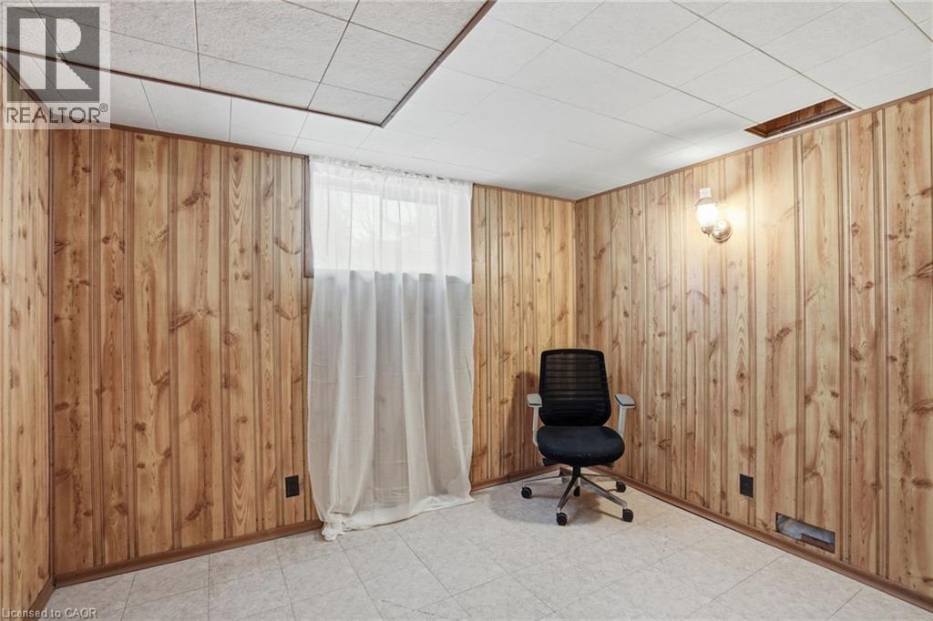 170 Dufferin Street, Hamilton, ON - Indoor Photo Showing Other Room