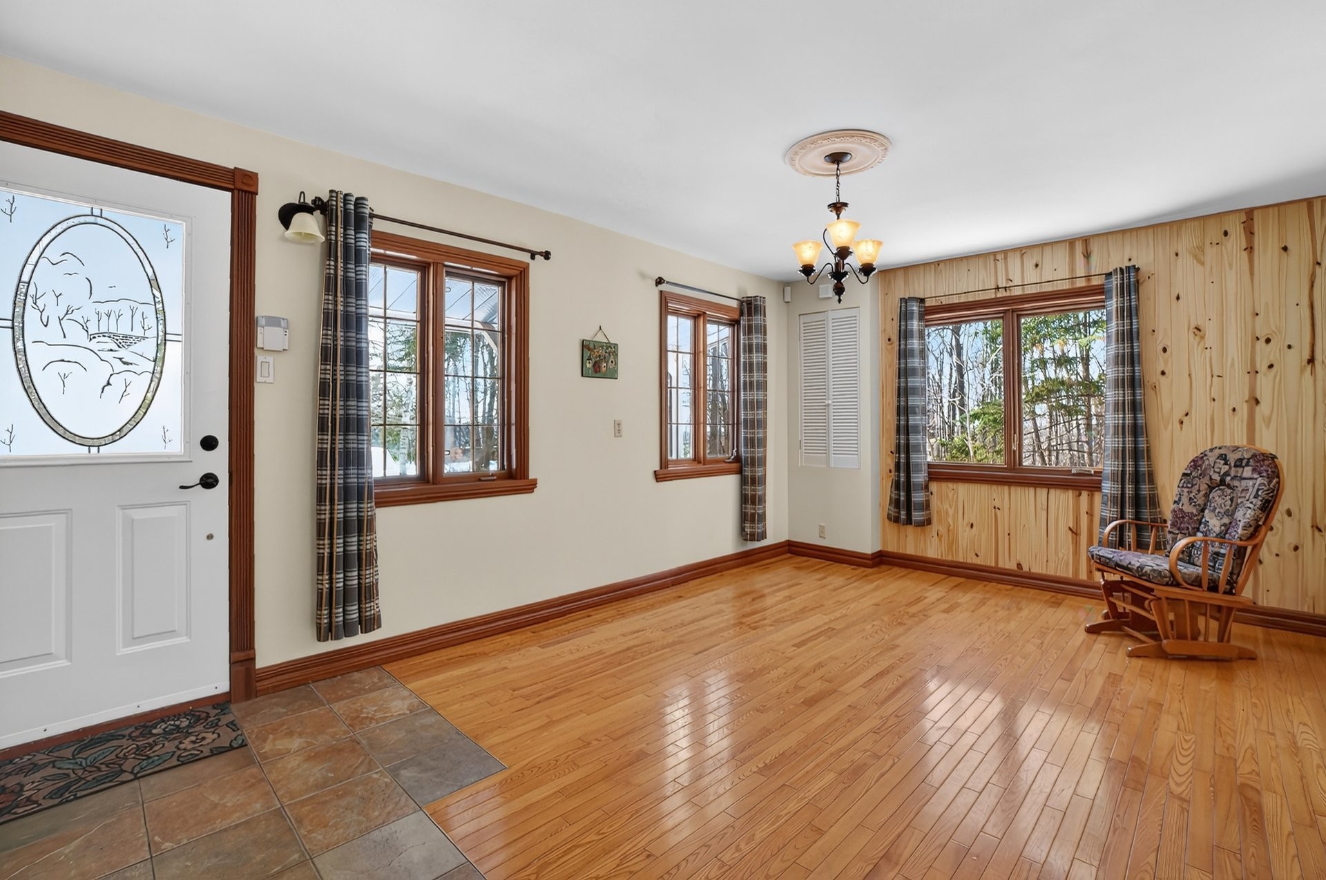 Autre - 1705 Ch. Du Fer-À-Cheval, Prévost, QC - Indoor Photo Showing Other Room