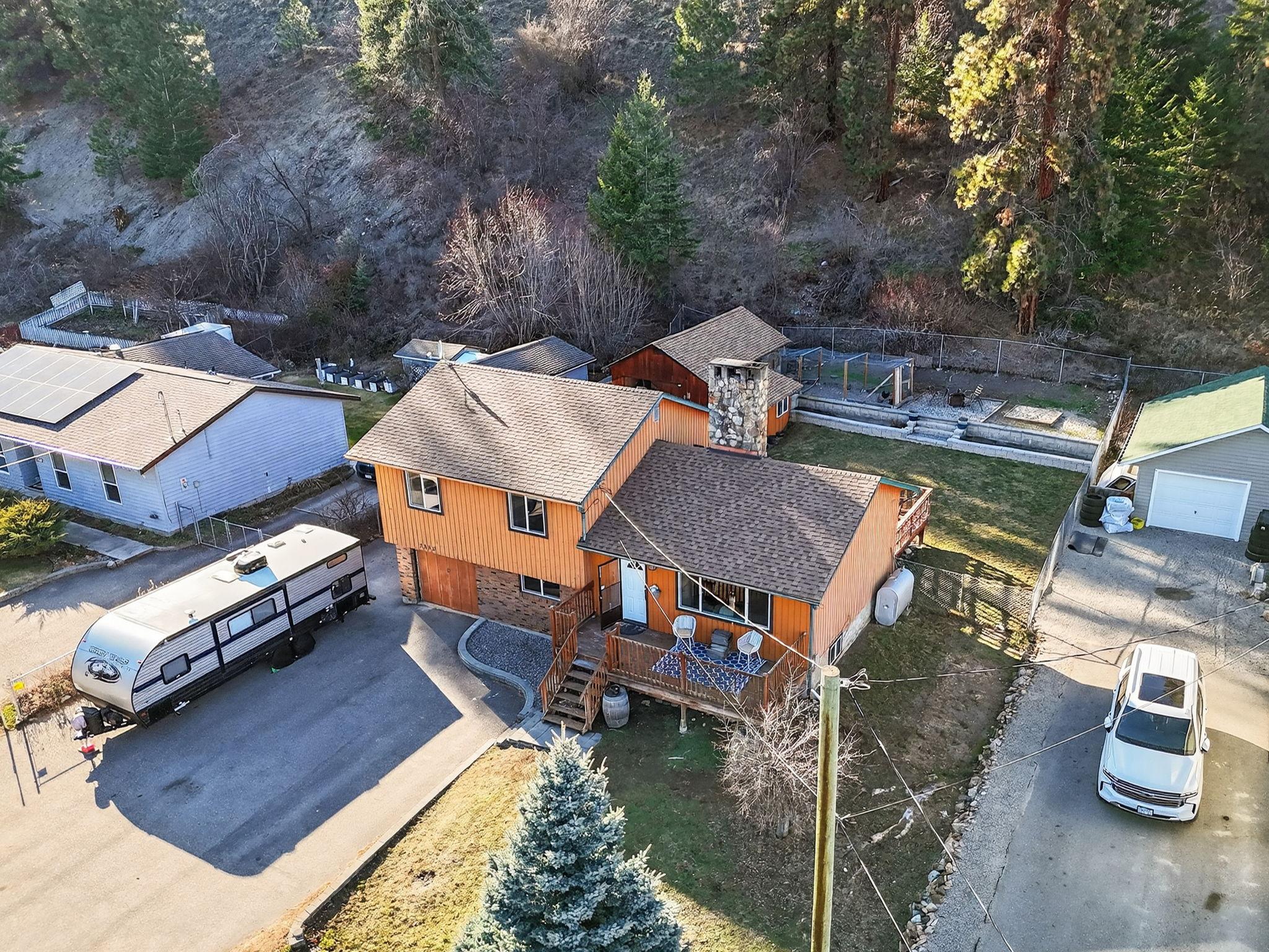 7312 Fintry Delta Road, Kelowna, BC - Outdoor