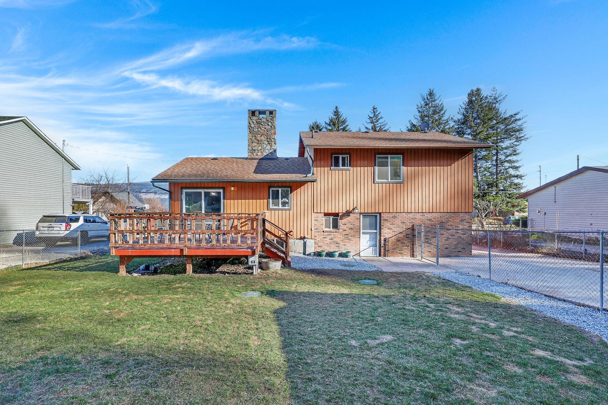7312 Fintry Delta Road, Kelowna, BC - Outdoor With Deck Patio Veranda