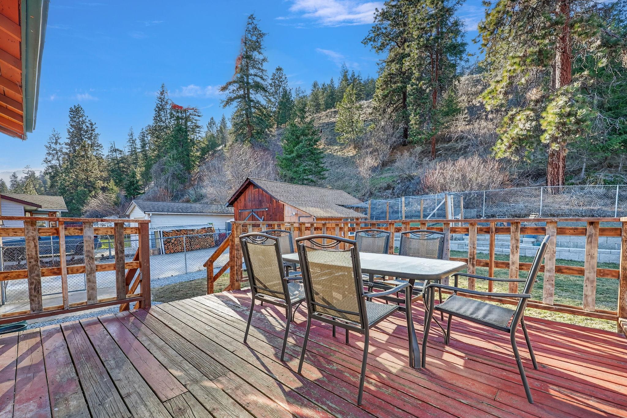 7312 Fintry Delta Road, Kelowna, BC - Outdoor With Deck Patio Veranda