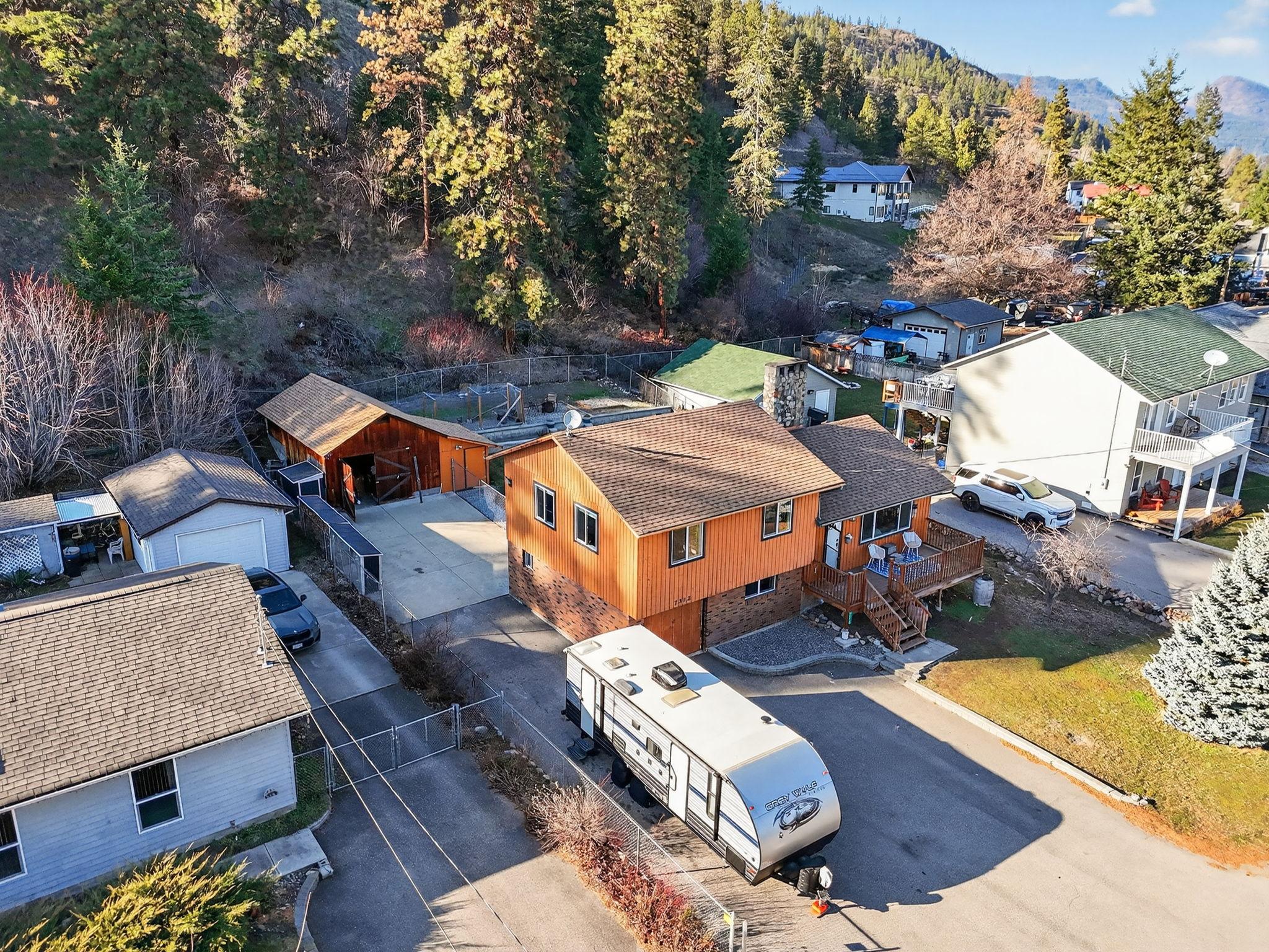 7312 Fintry Delta Road, Kelowna, BC - Outdoor