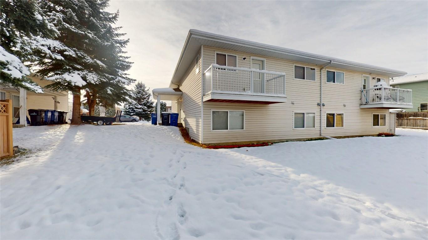 4-2504 12Th Street, Cranbrook, BC - Outdoor