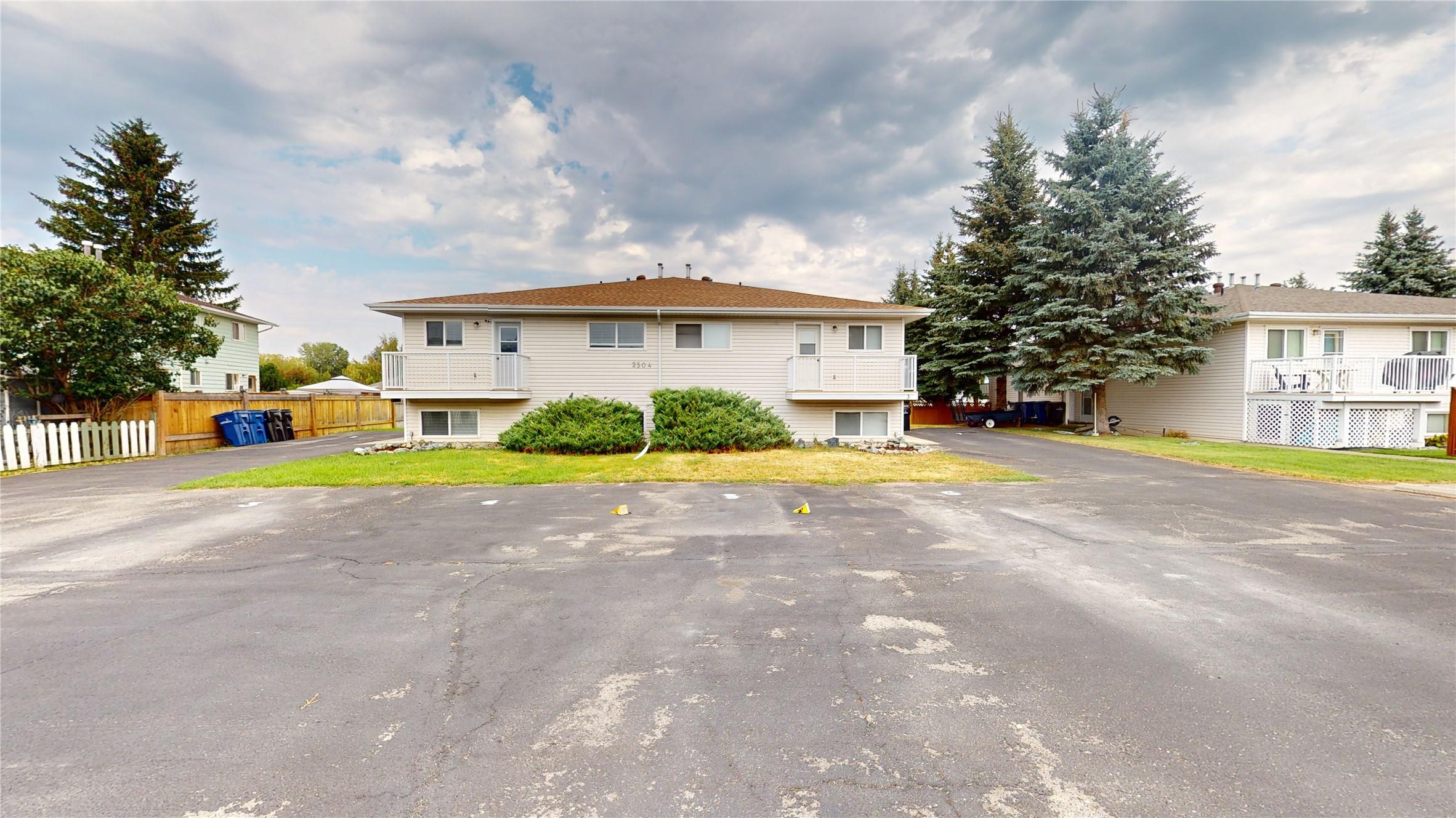 4-2504 12Th Street, Cranbrook, BC - Outdoor With Facade
