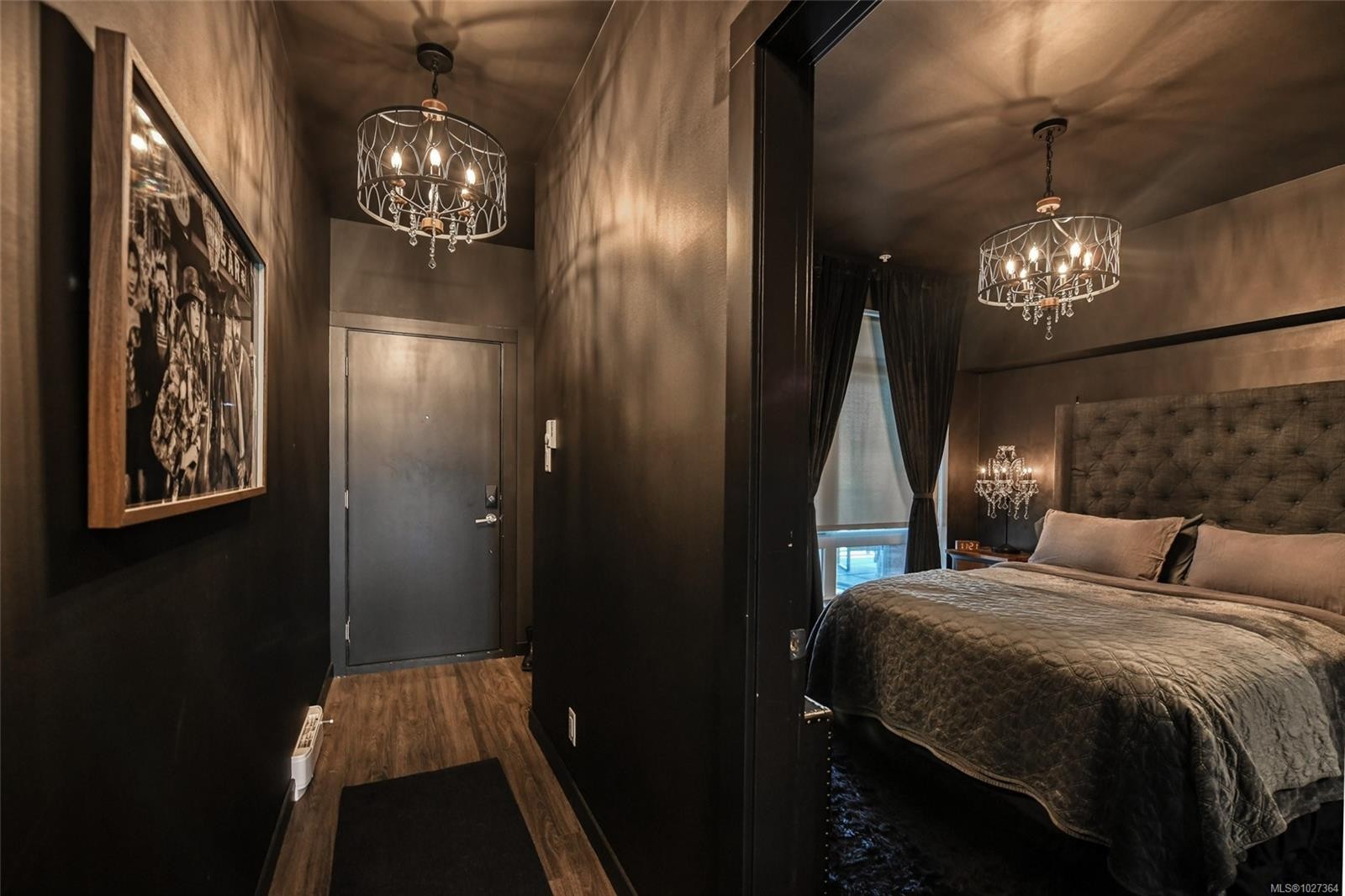 302-91 Chapel St, Nanaimo, BC - Indoor Photo Showing Bedroom