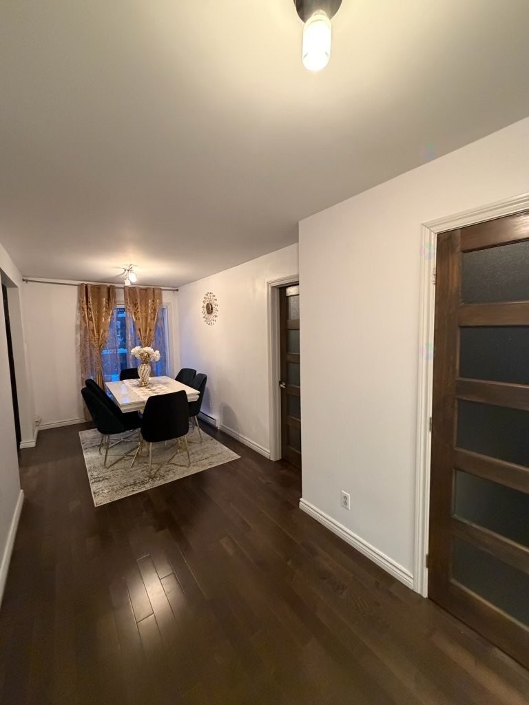 Dining Room - 12 Rue Mcvey, Montréal (Lasalle), QC - Indoor Photo Showing Other Room
