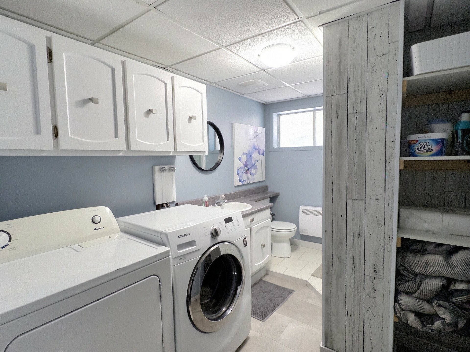 Bathroom - 256 Ch. Dr-Lemay, Rouyn-Noranda, QC - Indoor Photo Showing Laundry Room