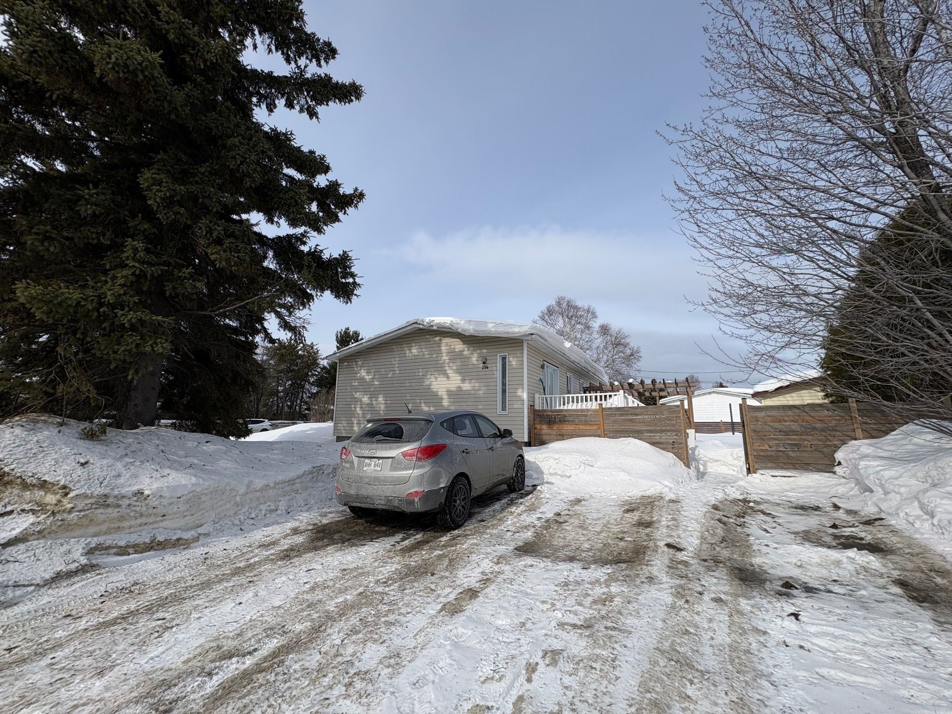 Parking - 256 Ch. Dr-Lemay, Rouyn-Noranda, QC - Outdoor