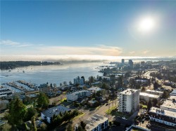 401-225 Rosehill St Nanaimo, BC V9S 1E1