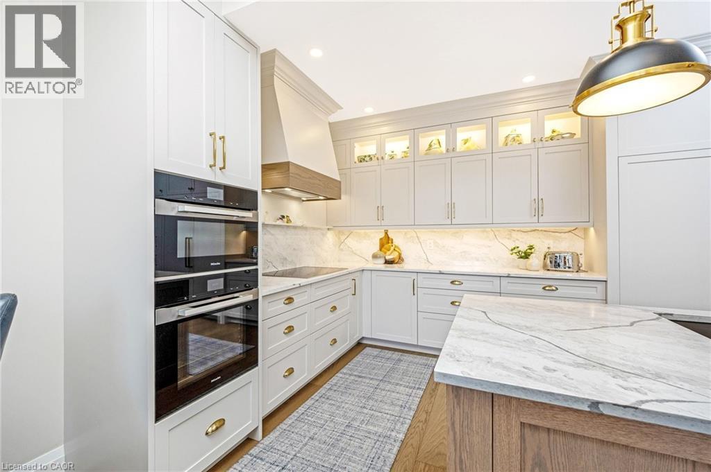 3168 Watercliffe Court, Oakville, ON - Indoor Photo Showing Kitchen