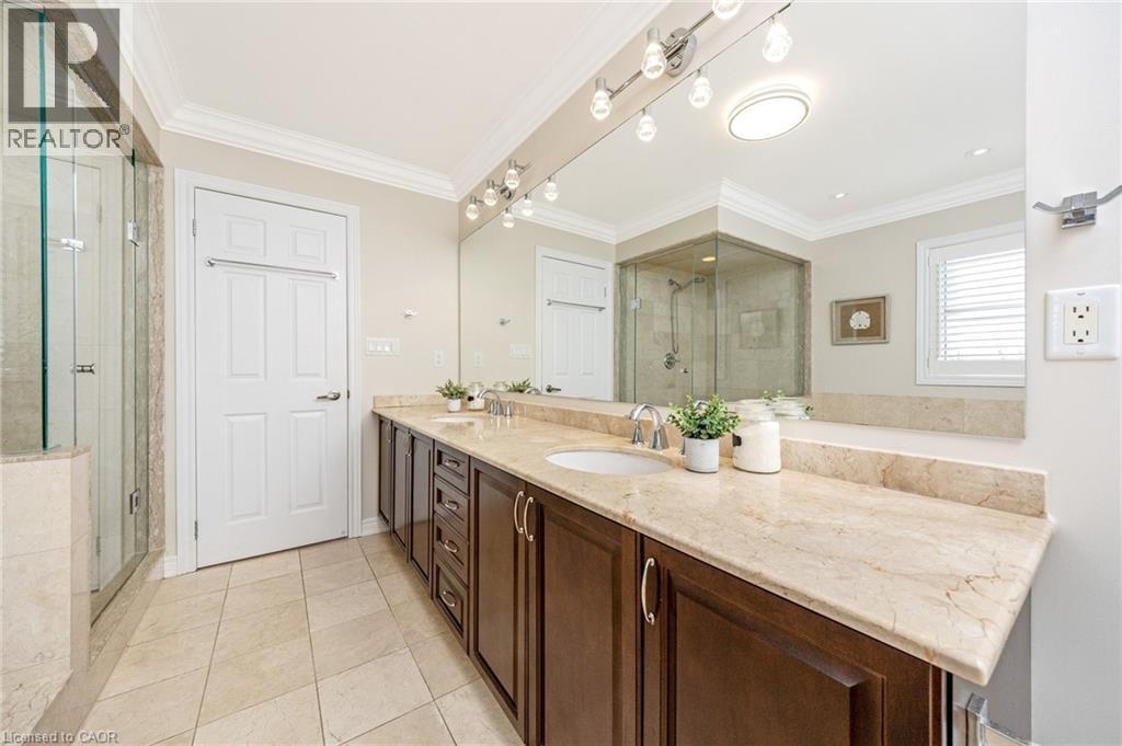 3168 Watercliffe Court, Oakville, ON - Indoor Photo Showing Bathroom