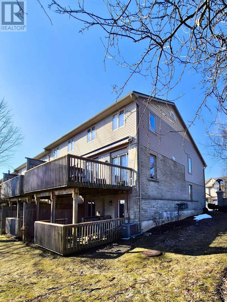 1 - 582 Hyde Park Road, London North (North O), ON - Outdoor With Deck Patio Veranda