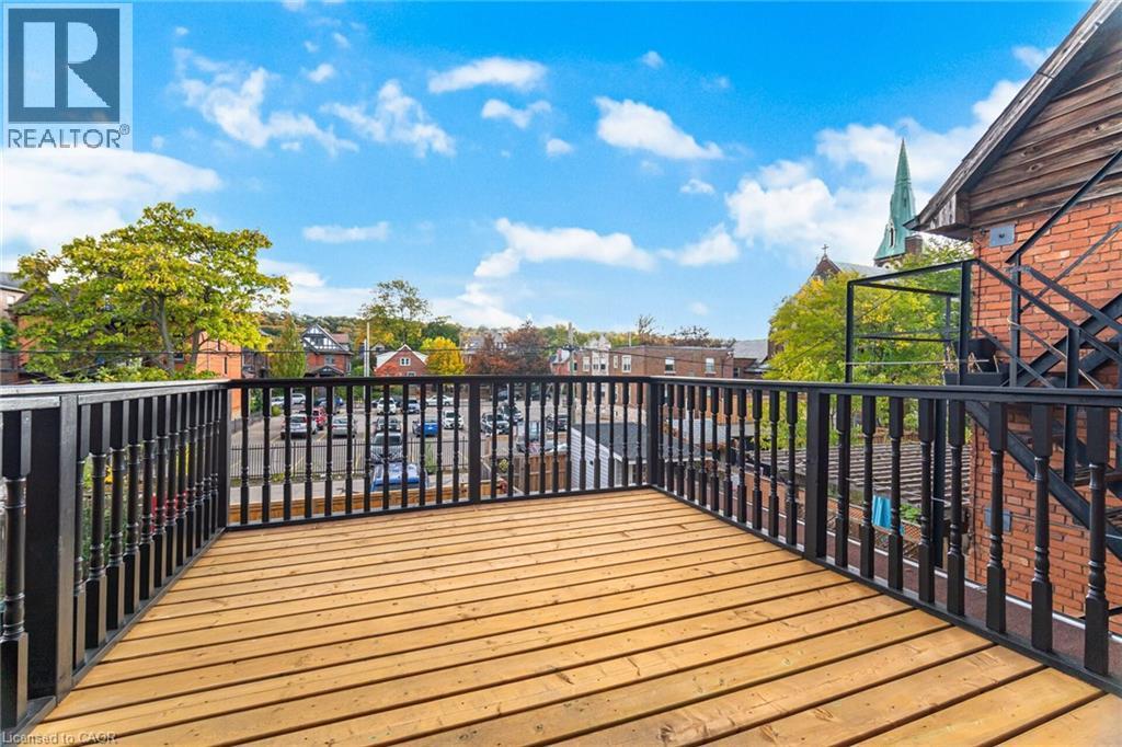 285 Charlton Avenue W, Hamilton, ON - Outdoor With Exterior