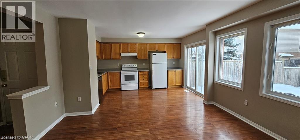 35 Nancroft Crescent, Cambridge, ON - Indoor Photo Showing Other Room
