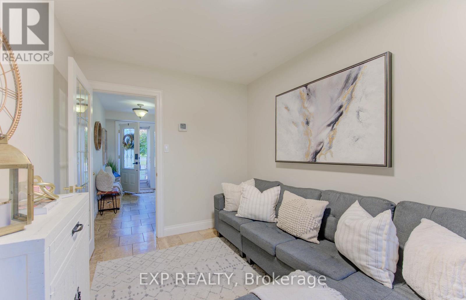 36 Blackfriars Place, Kitchener, ON - Indoor