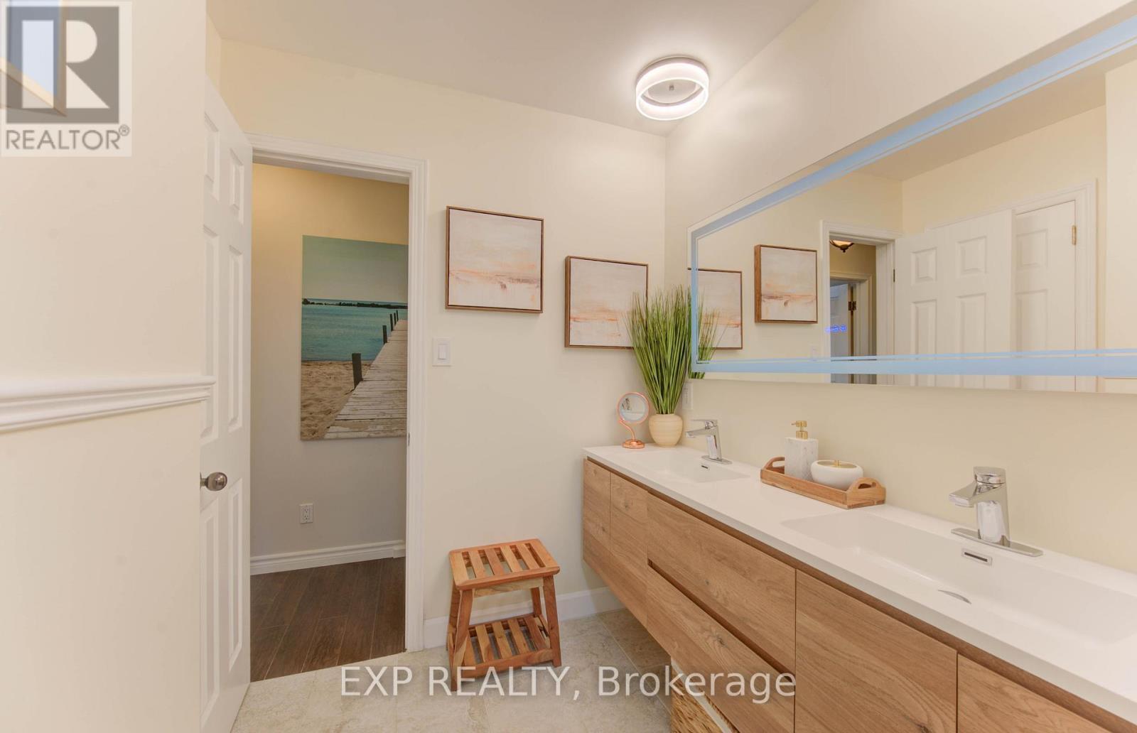 36 Blackfriars Place, Kitchener, ON - Indoor