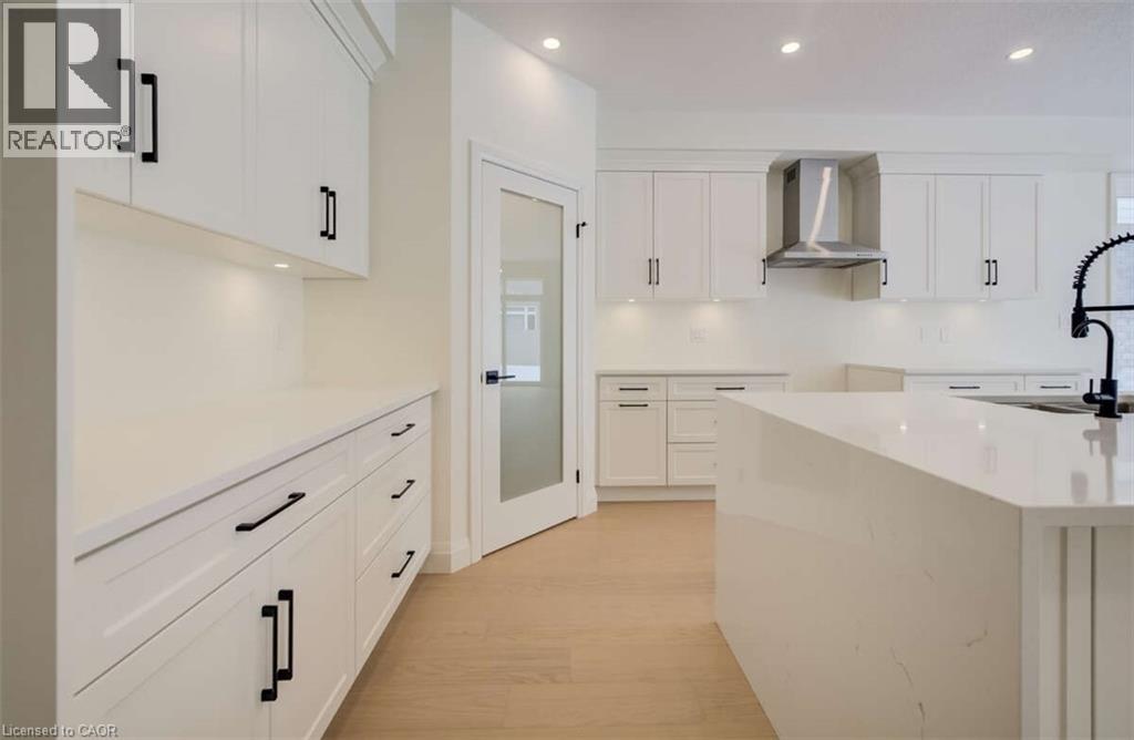 67 Crosswinds Drive, Kitchener, ON - Indoor Photo Showing Kitchen With Upgraded Kitchen