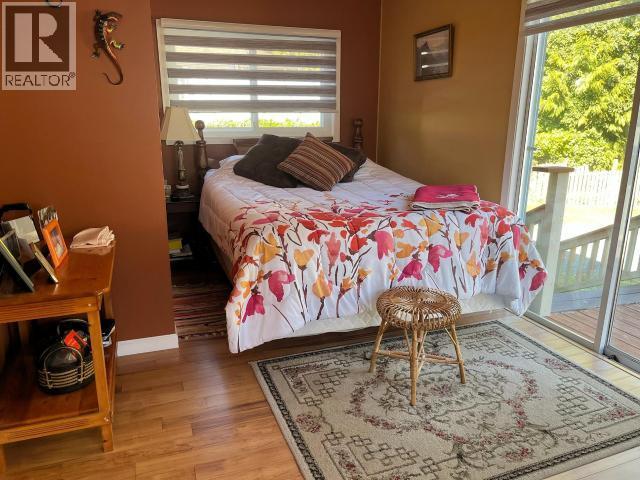 5170 Manson Ave, Powell River, BC - Indoor Photo Showing Bedroom