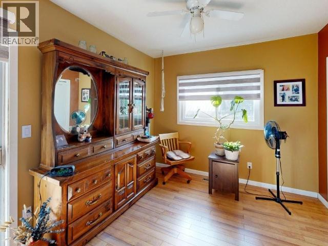 5170 Manson Ave, Powell River, BC - Indoor Photo Showing Other Room