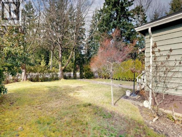 5170 Manson Ave, Powell River, BC - Outdoor