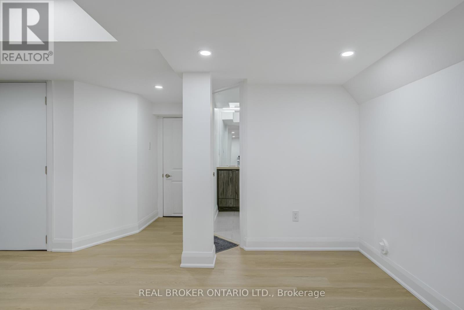 1371 Gull Crossing, Pickering, ON - Indoor Photo Showing Other Room