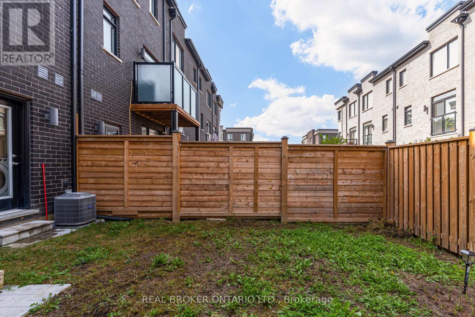 1371 Gull Crossing, Pickering, ON - Outdoor With Exterior