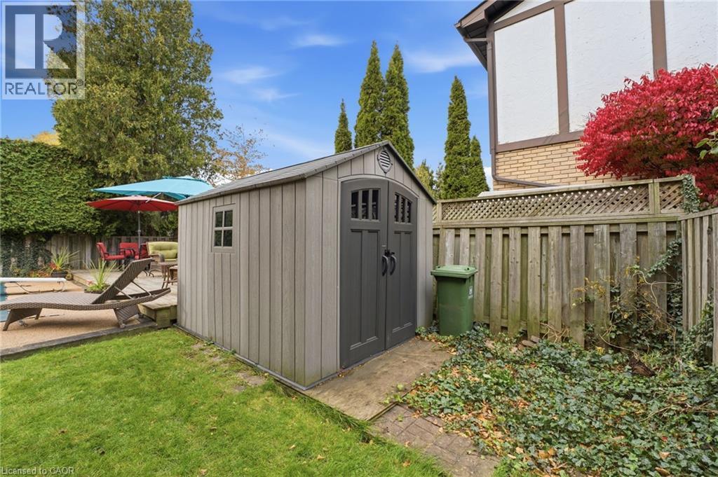 Backyard storage shed - 668 Tomahawk Crescent, Ancaster, ON - Outdoor