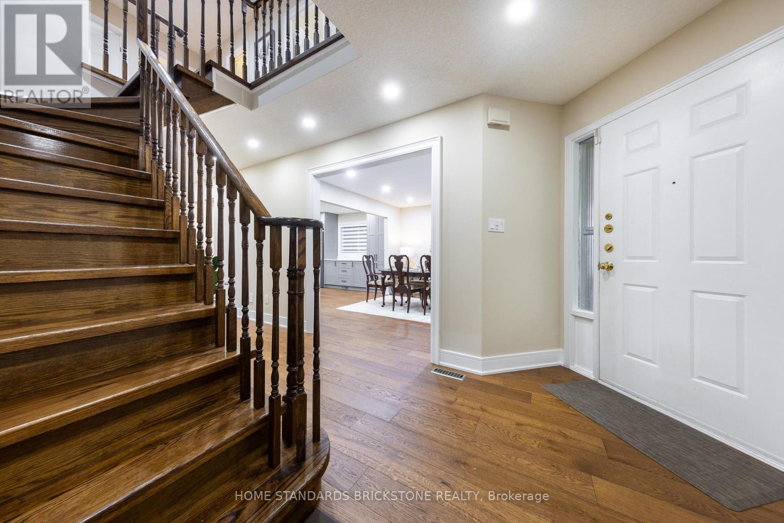 45 Spring Gate Boulevard, Vaughan, ON - Indoor Photo Showing Other Room