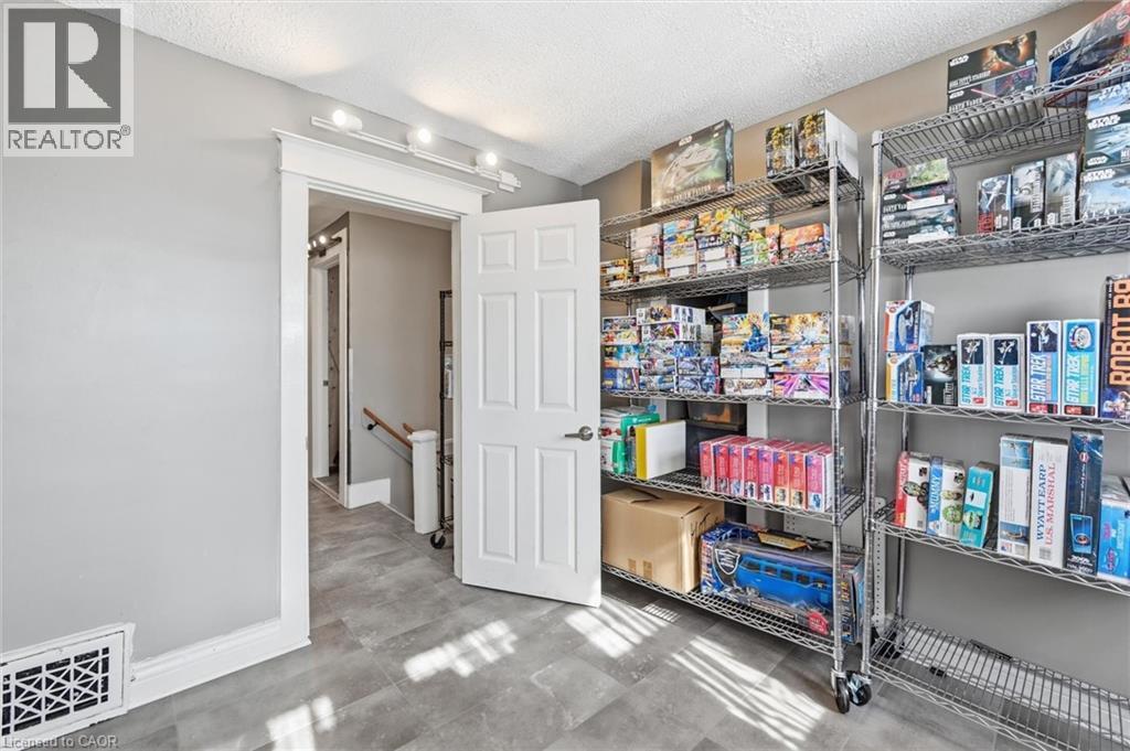 421 Concession Street, Hamilton, ON