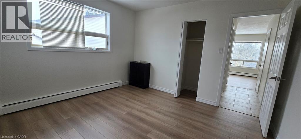 23 Rutherford Drive Unit# B, Kitchener, ON - Indoor Photo Showing Other Room