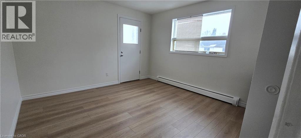 23 Rutherford Drive Unit# B, Kitchener, ON - Indoor Photo Showing Other Room