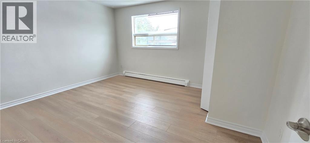 23 Rutherford Drive Unit# B, Kitchener, ON - Indoor Photo Showing Other Room