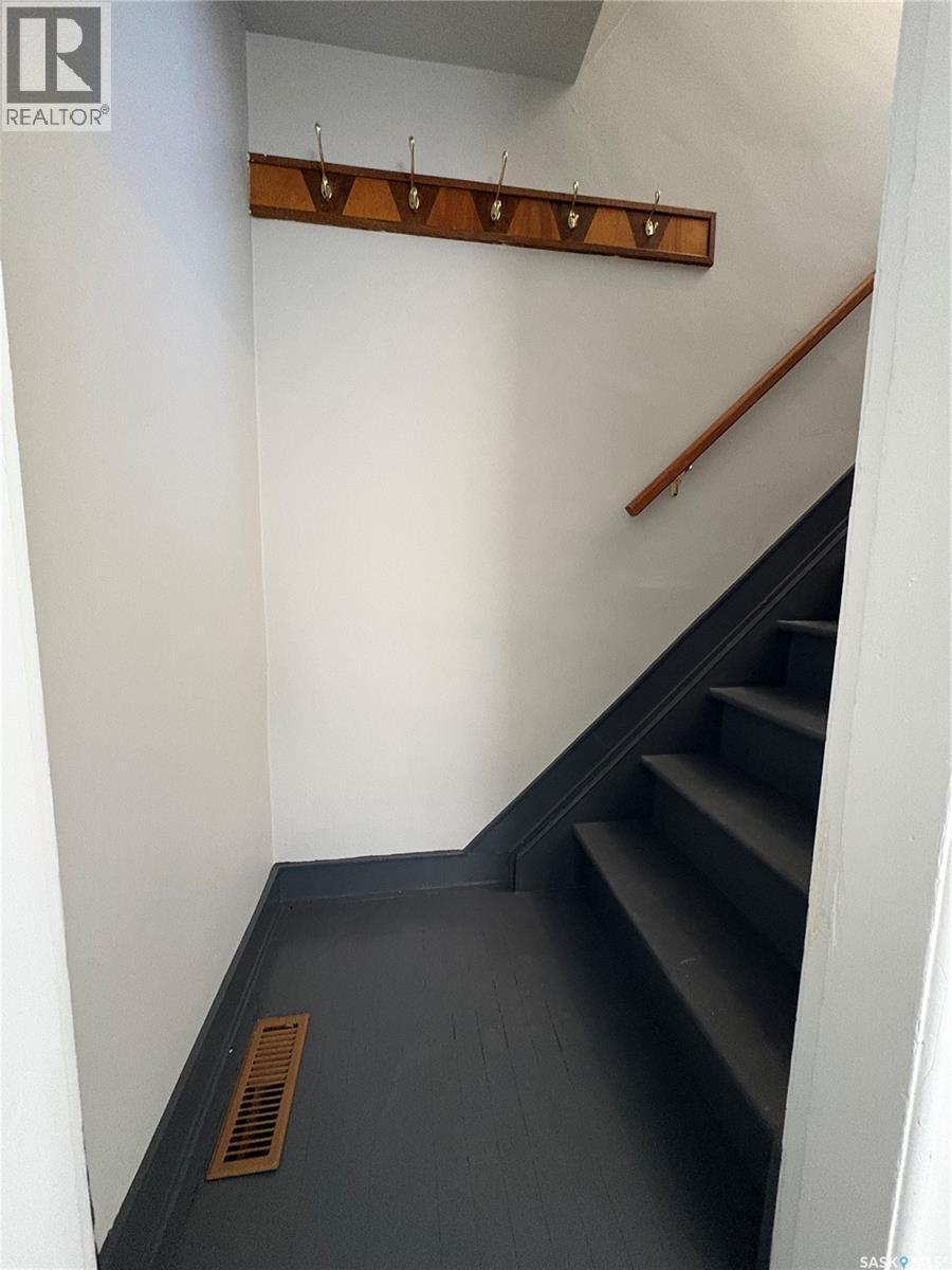 708 Qu'Appelle Avenue, Abernethy, SK - Indoor Photo Showing Other Room