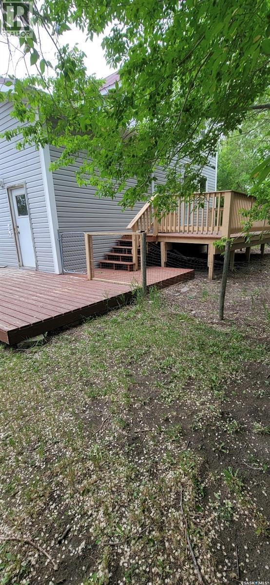708 Qu'Appelle Avenue, Abernethy, SK - Outdoor